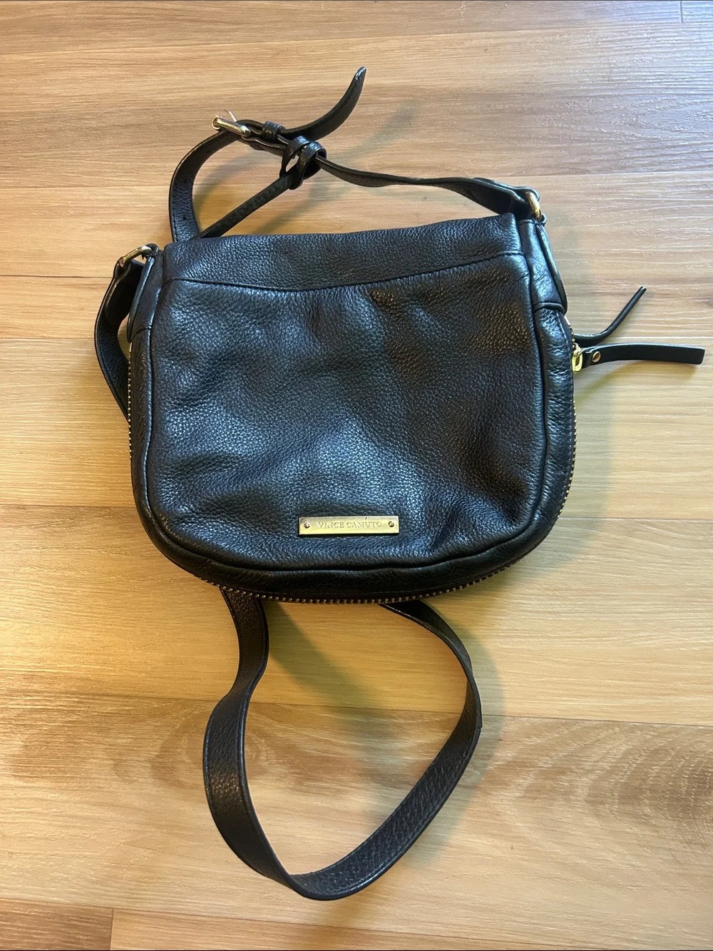 Black Vince Camuto Purse